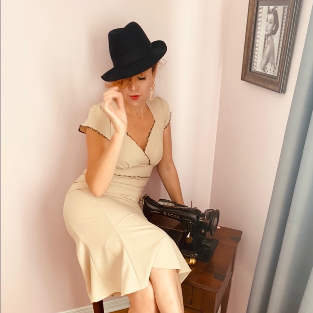 Pretty pin-up dress